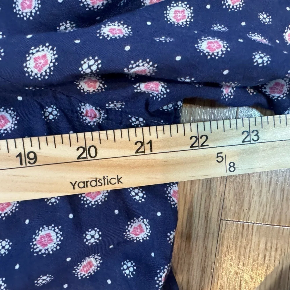Kut from the Kloth button up floral shirt Size L - Picture 8 of 9